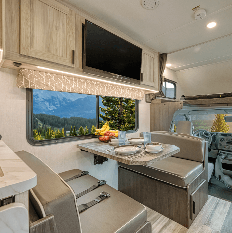 Class C Large Dining Area
