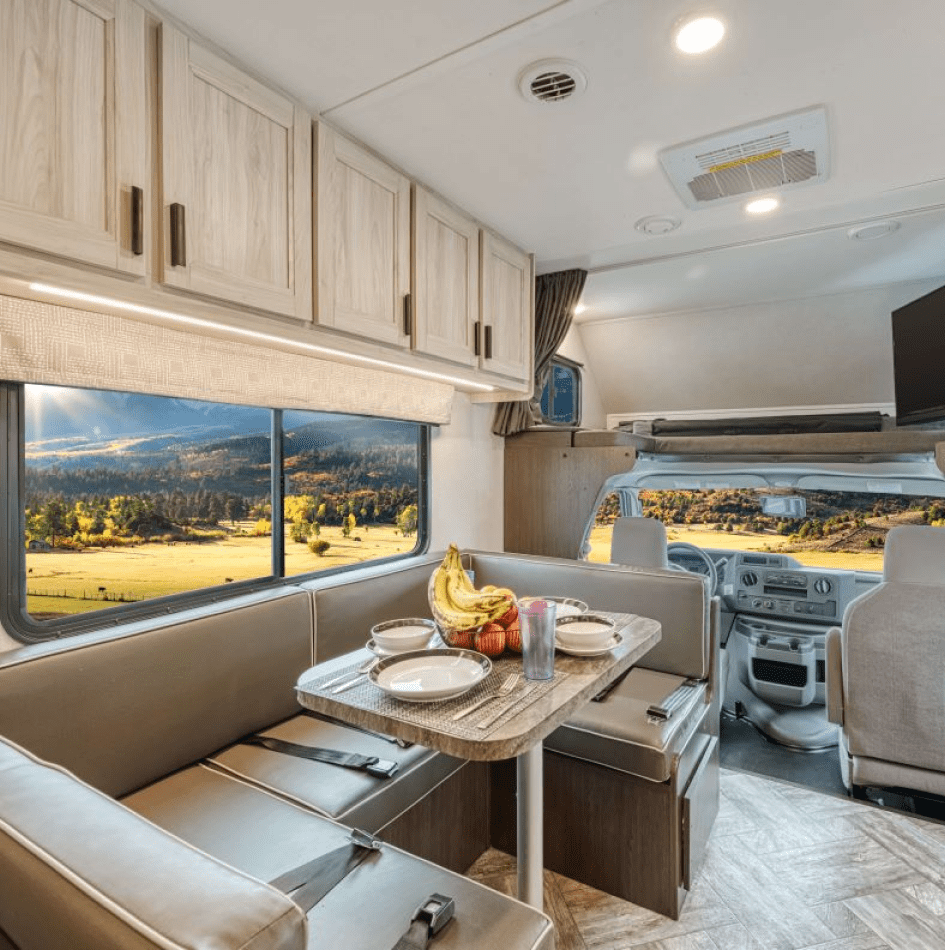 Class C Medium Dining Area